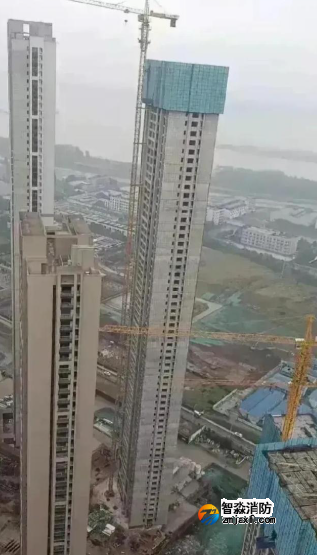 超100米高層公共建筑，應(yīng)配備注冊消防工程師：保障公共安全的必然選擇